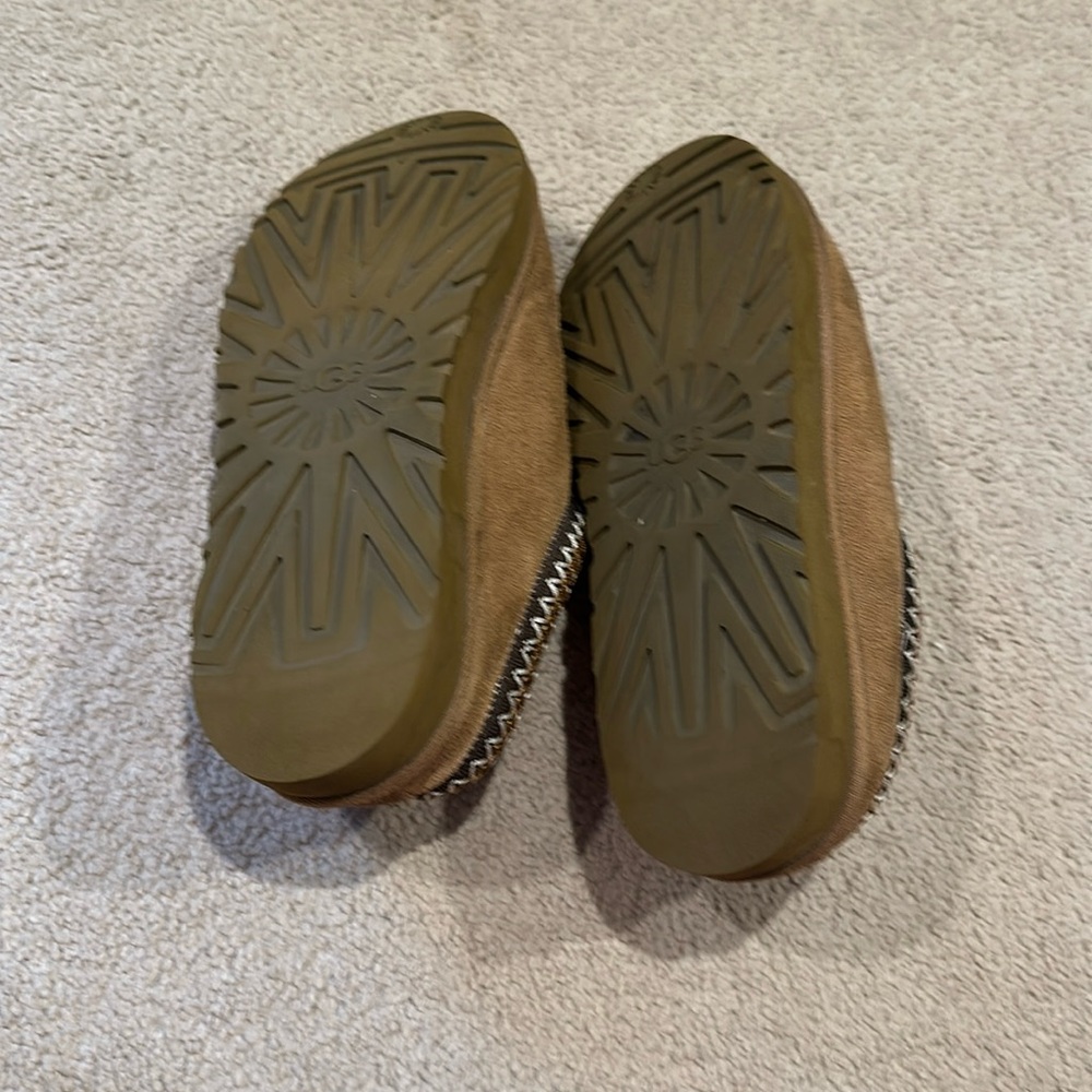 UGG Women's Tasman - Picture 8 of 9